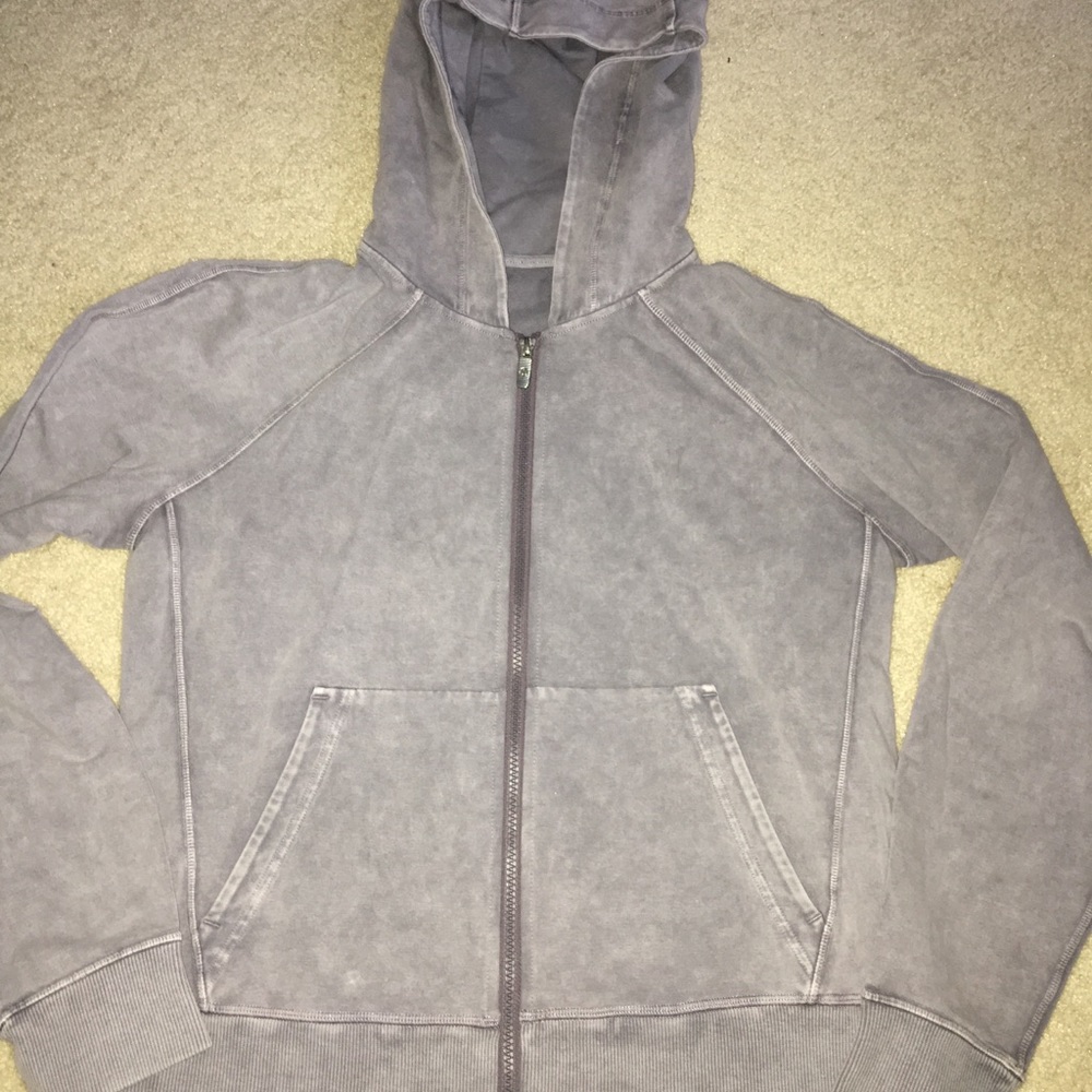 Lululemon loop back Hoodie 8